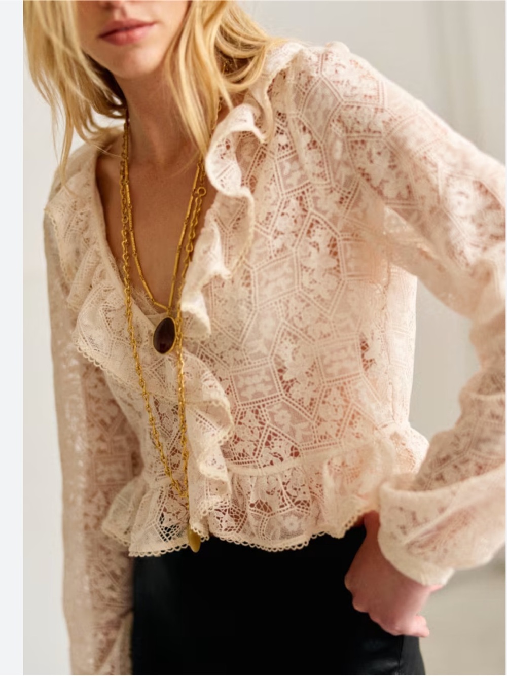 NWT Sezane Alexiana Lace Crop Blouse in Ecru Cream - 38/M